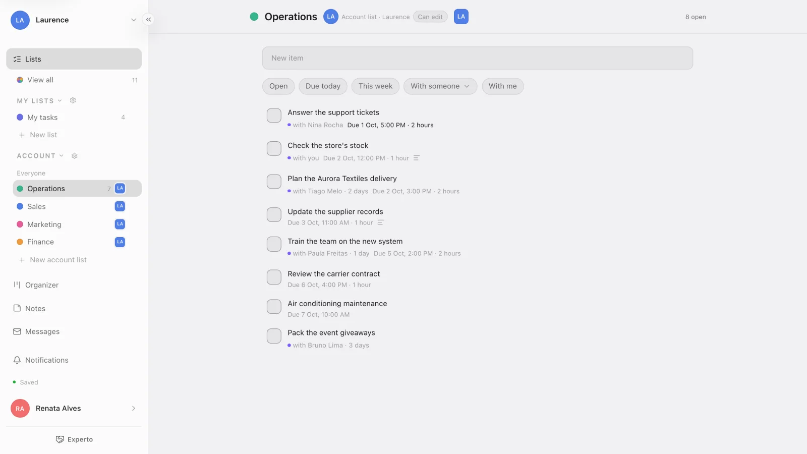A team list in Experto, with the tasks each person has and the ones still free